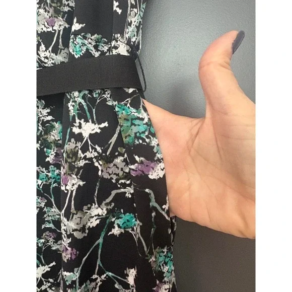 Simply Vera  Black Market Floral Fit Flare Dress Black Teal Purple Pockets L - Picture 7 of 9